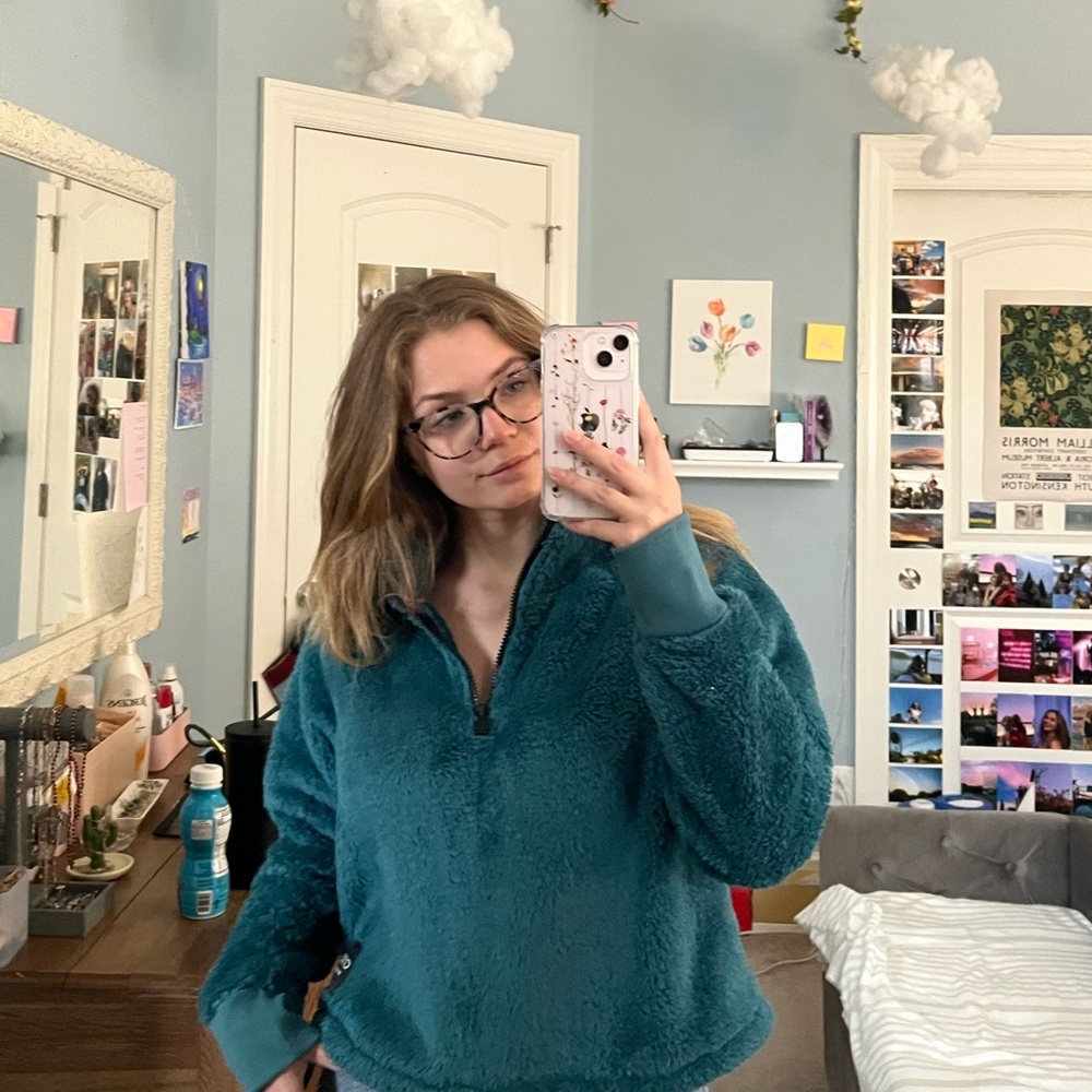 Turquoise fuzzy athletic cropped sweatshirt
